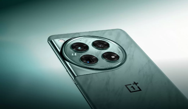 OnePlus 12