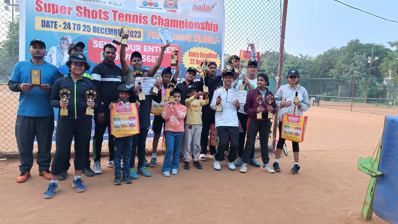 Tennis